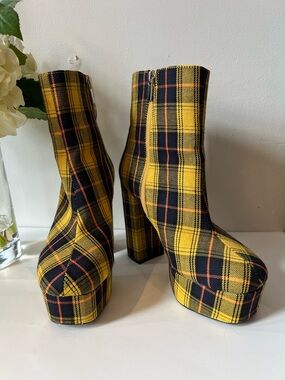 Forever 21 Yellow Plaid Platform Ankle Boots